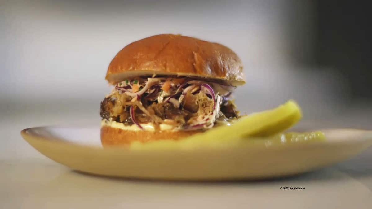 Tom Kerridge's ale pulled pork burger or sandwich