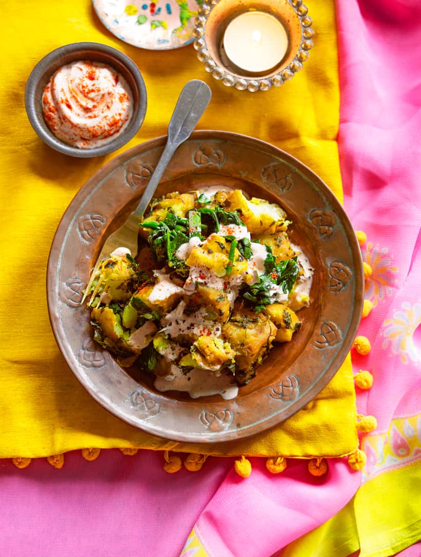Potato with fenugreek and spinach (aloo methi palak)