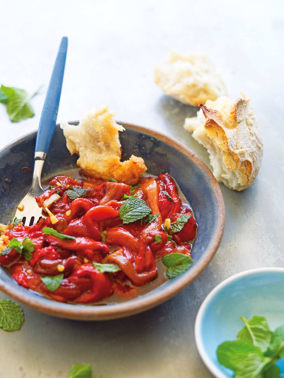 Roast roast capsicum salad