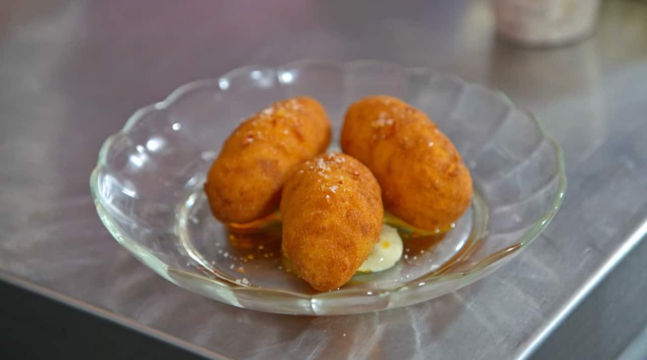 Prawn croqueta