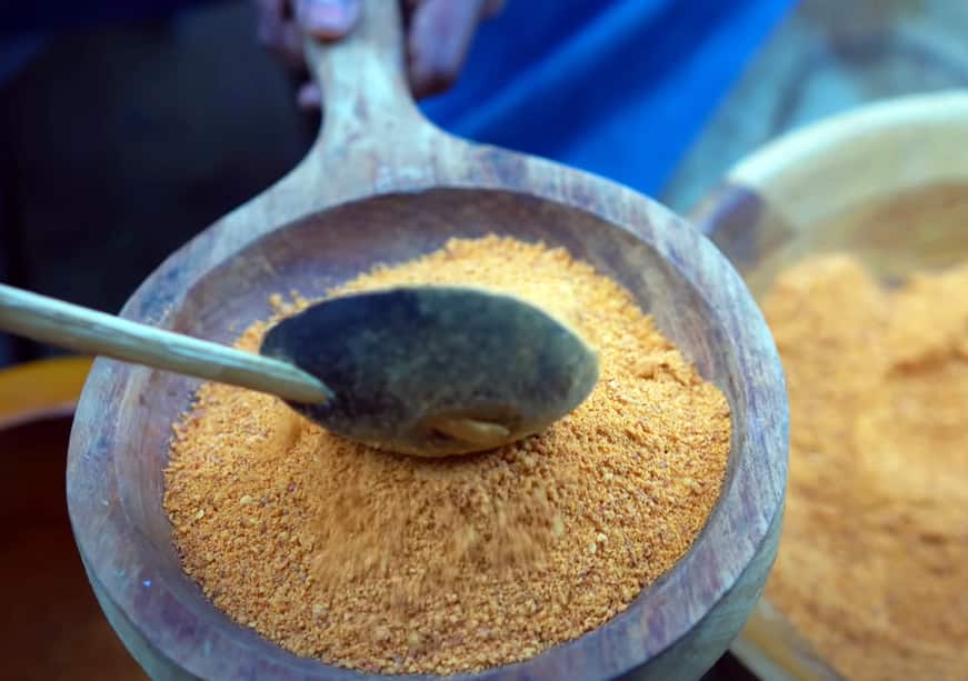 Milagai podi from Royal Dhakshin YouTube channel