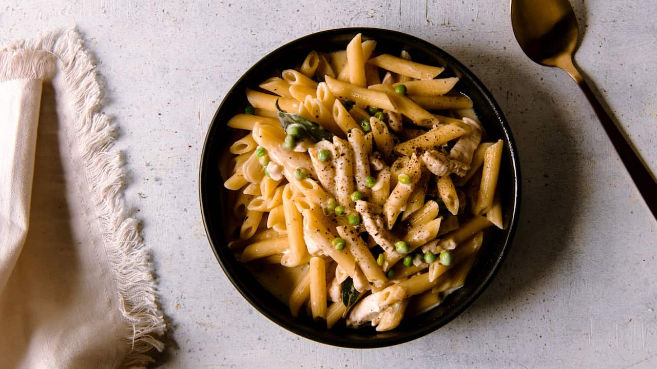 Chicken and cream cheese penne 