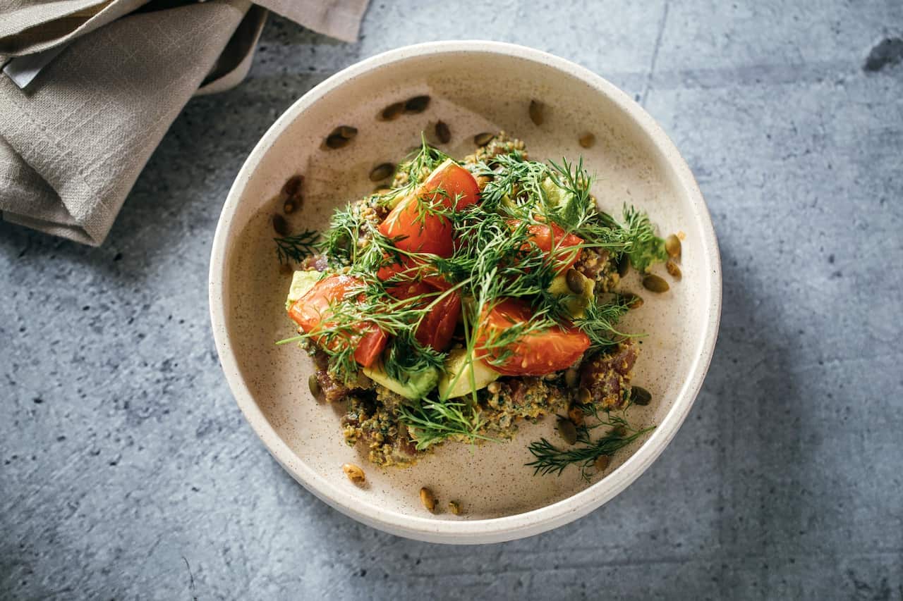 Tuna steak in coriander and pepita pesto