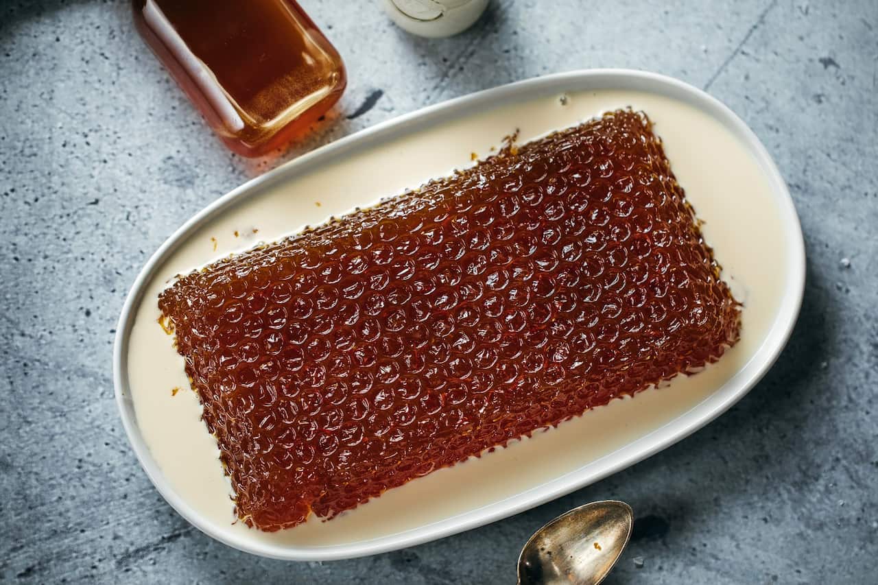 Burnt honey, fennel and saffron jelly