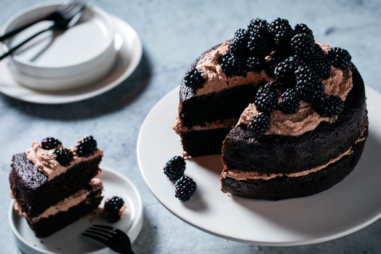 Red wine chocolate cake 