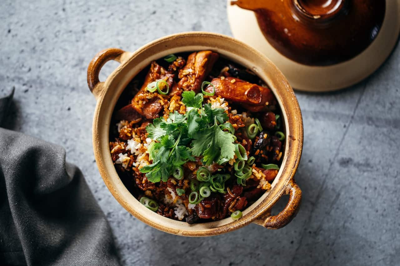 Tasty rice (Chicken claypot rice cooked in a rice cooker)