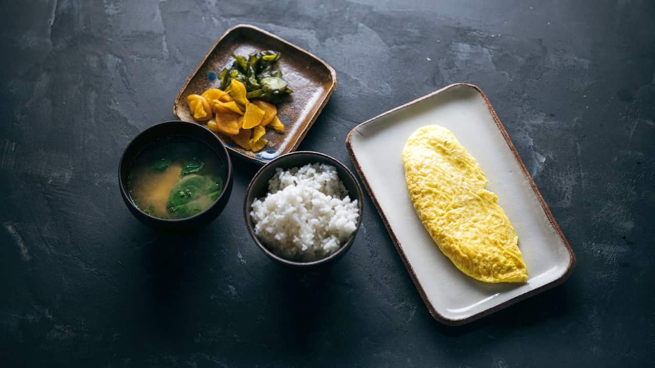 Classic omelette (Japanese breakfast)