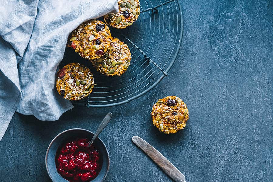 Saffron and cranberry muffins 