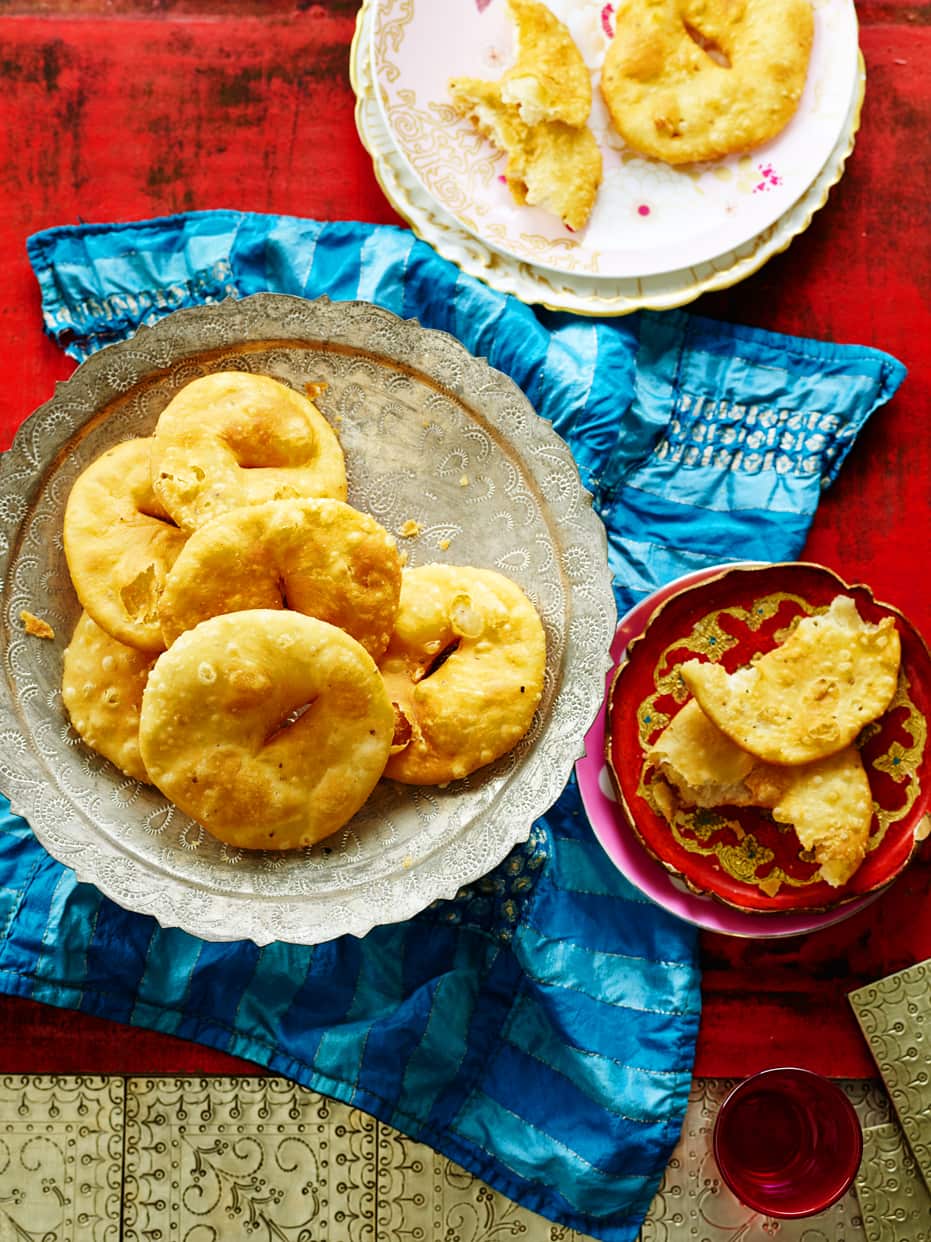Salted fritters (mathi)