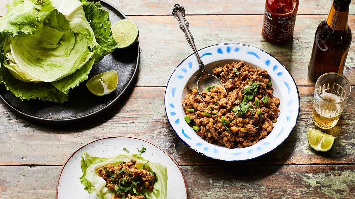 Chicken san choy bow