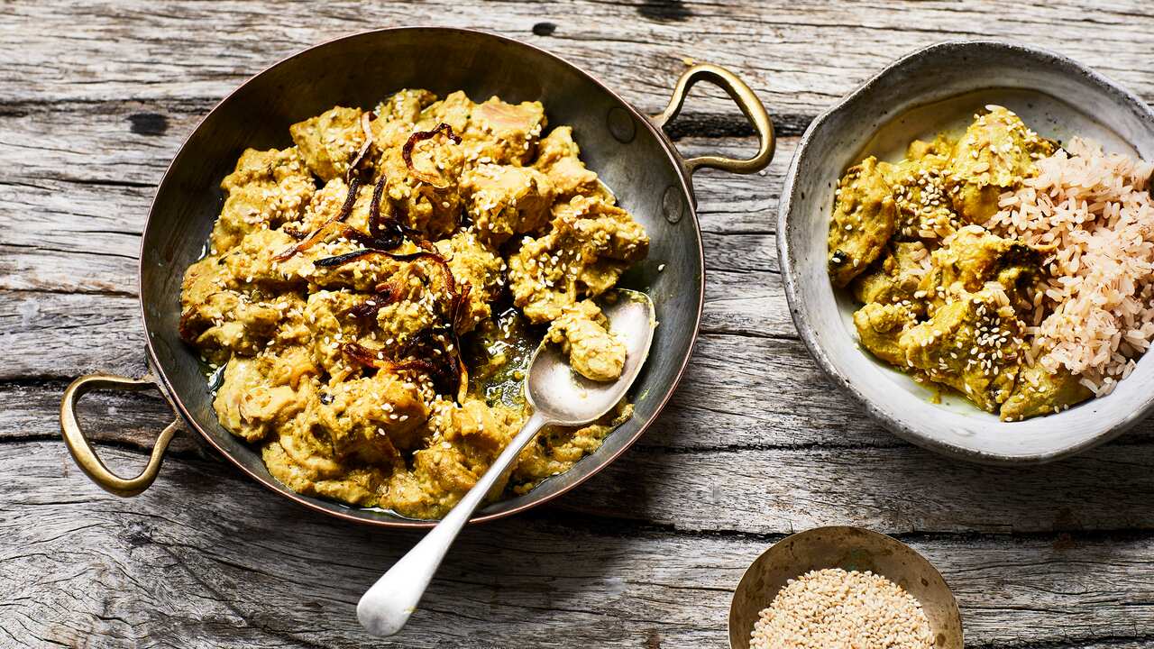 Indian-style Hyderabadi chicken