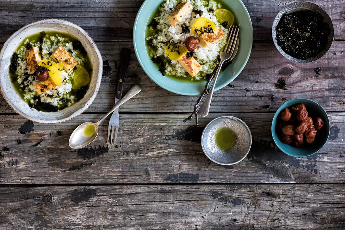 Green tea and egg rice (ochazuke)