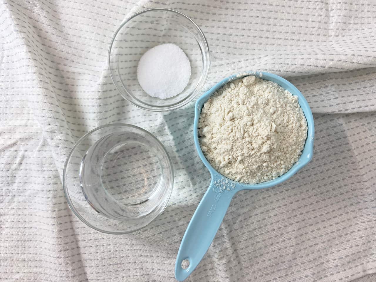 Scissor noodle ingredients