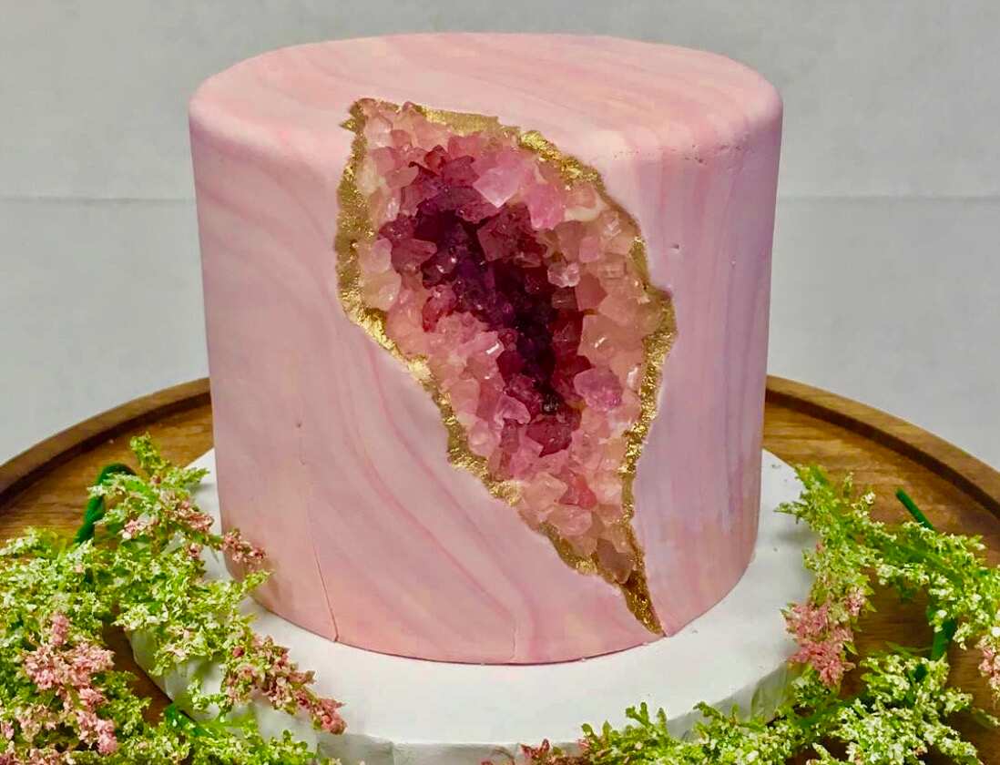 Nadia Cakes 'vagina cake'