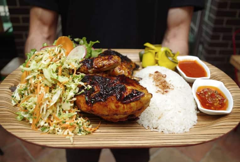 Solo's speciality is ayam bakar (barbecued chicken).