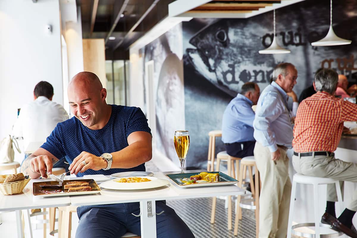 Shane Delia at El Campero in Barbate, Episode 6