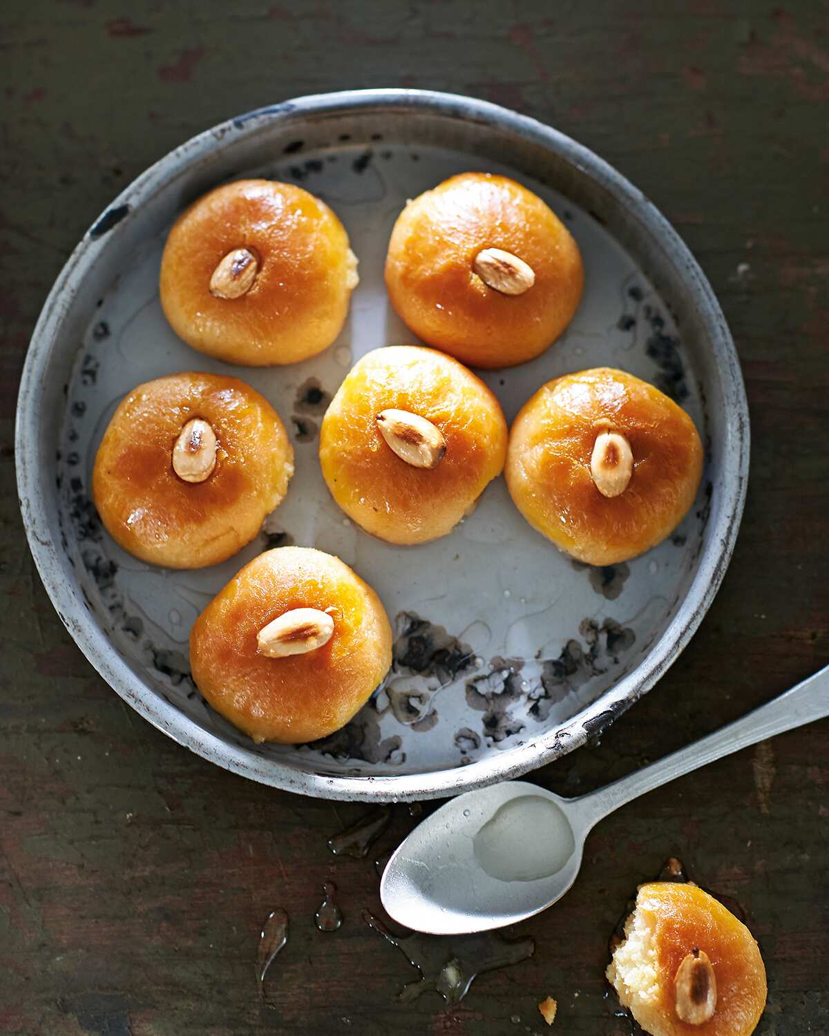 Semolina domes
