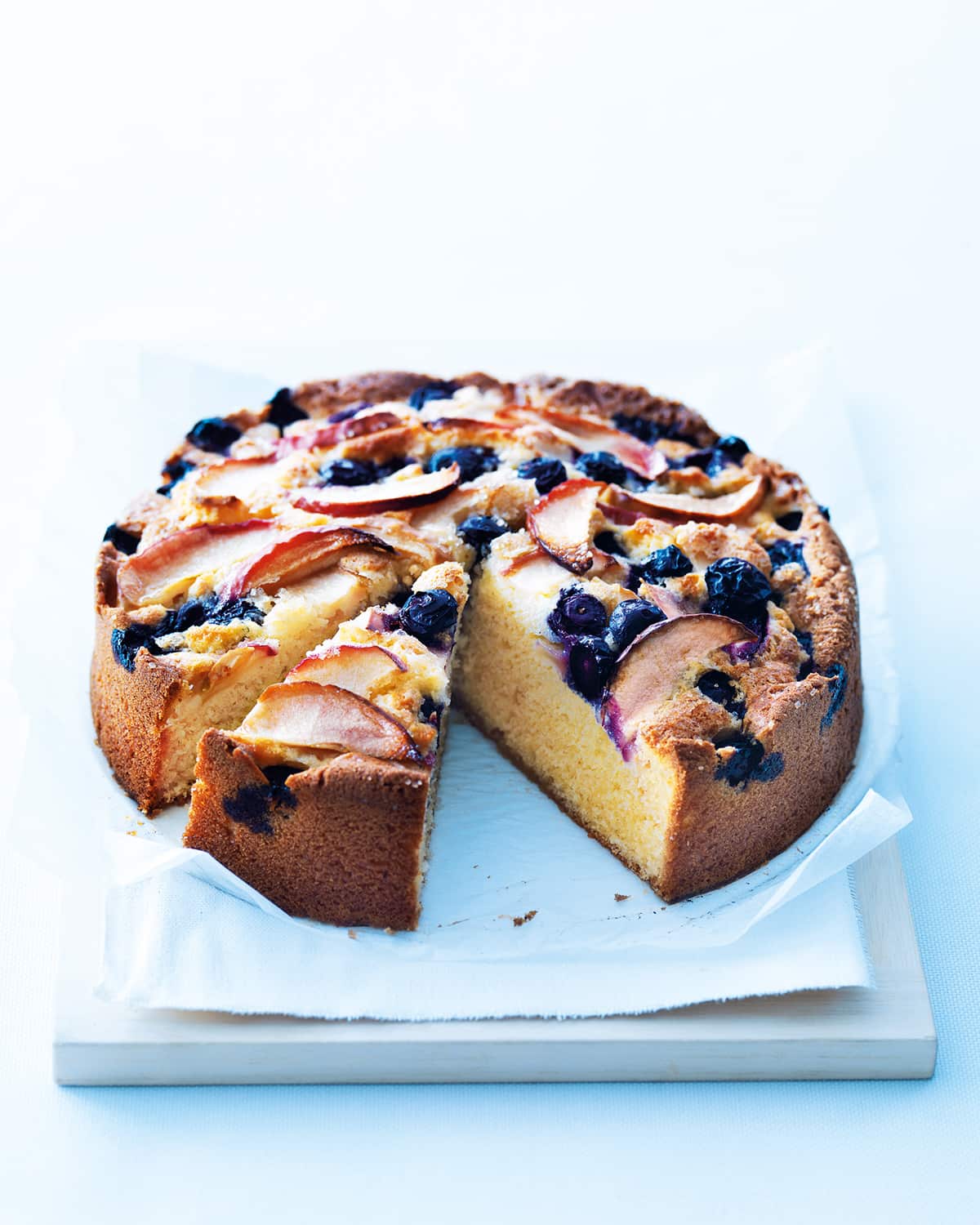Simple apple and blueberry cake