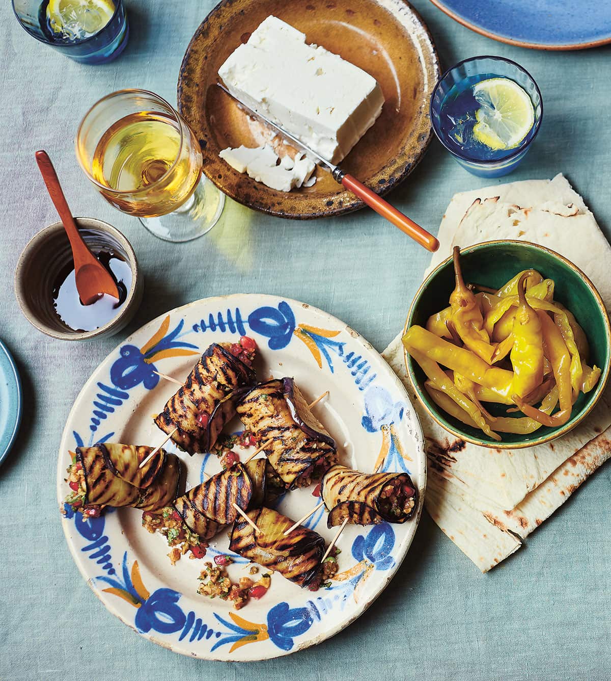 Walnut-stuffed aubergine rolls