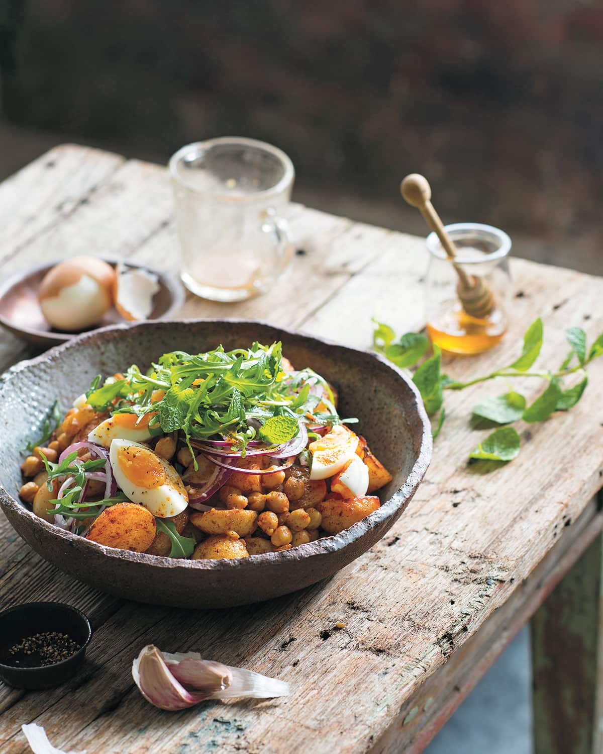 Smoked paprika, potato and chickpea salad