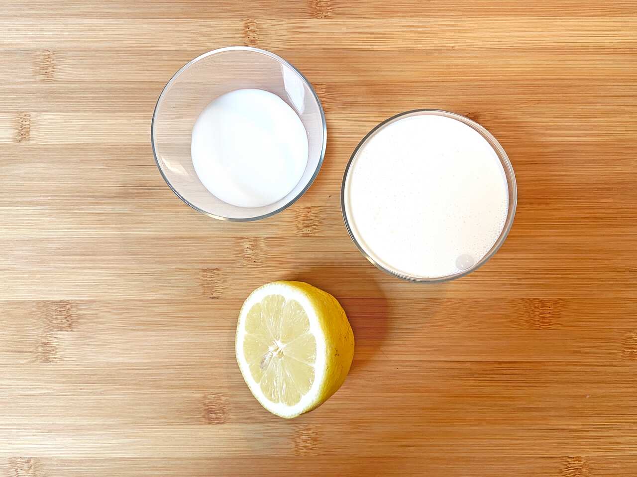 Sour cream ingredients