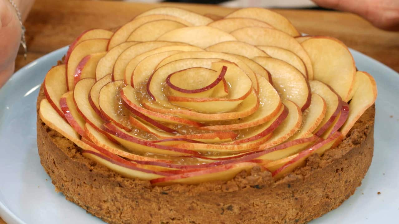 Nectarine tart