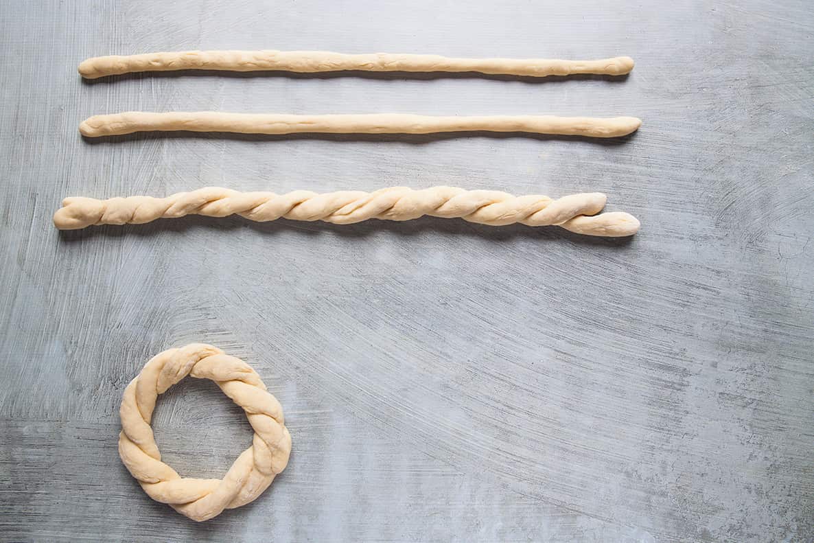 How to roll simit (Turkish sesame bread)