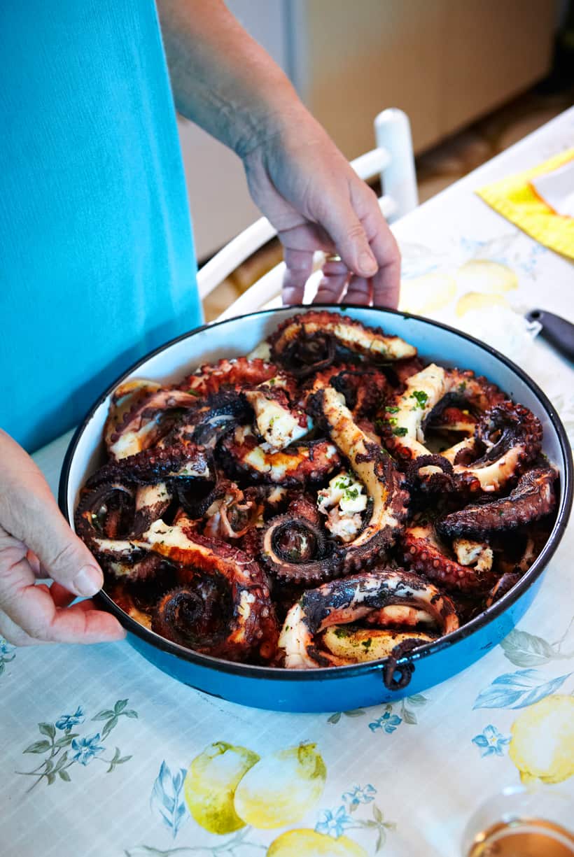 Stuffed barbecued squid