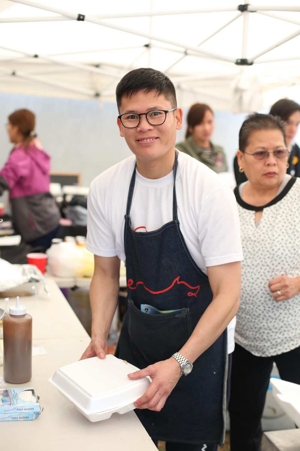 Sydney Cebu Lechon, Filipino suckling pig