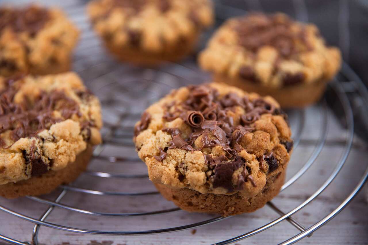 Baked chocolate and coffee fudge tart