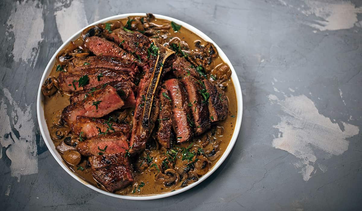 Shared T-bone on mushroom sauce