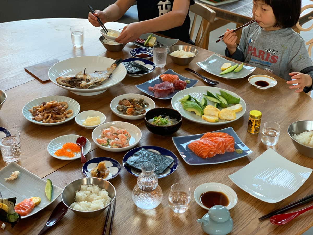 A temaki sushi dinner.