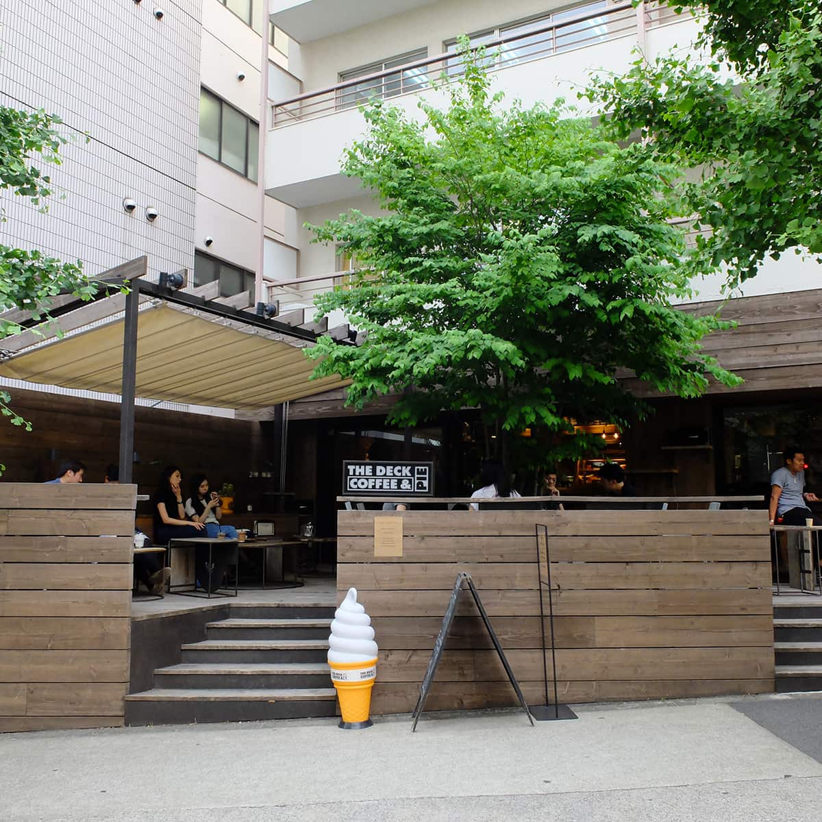 The Deck Coffee and Pie