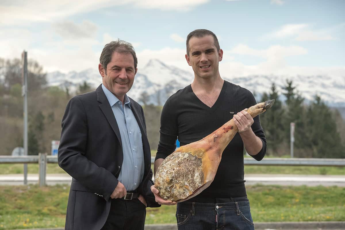 Gabriel Gaté and pyrenees ham maker, episode 11