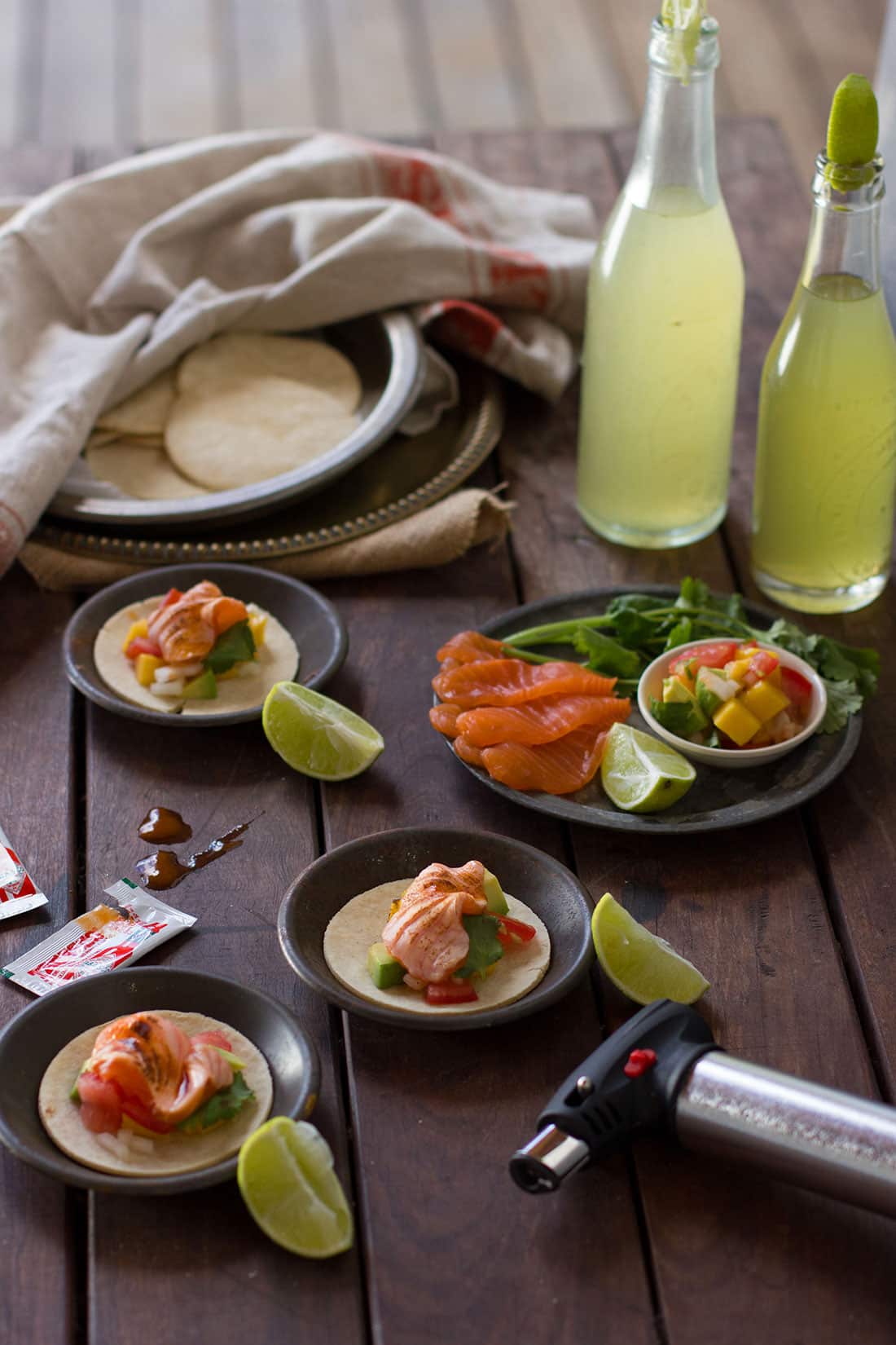 torched_salmon_sashimi_tacos_wholesomecook-3.jpg