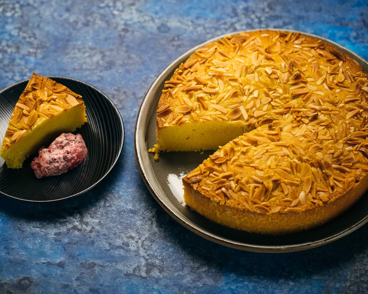 Turmeric tea cake (stouf)