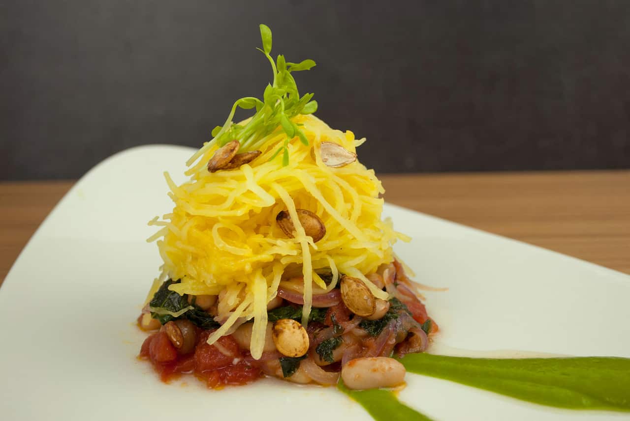 Spaghetti squash with kale ragout