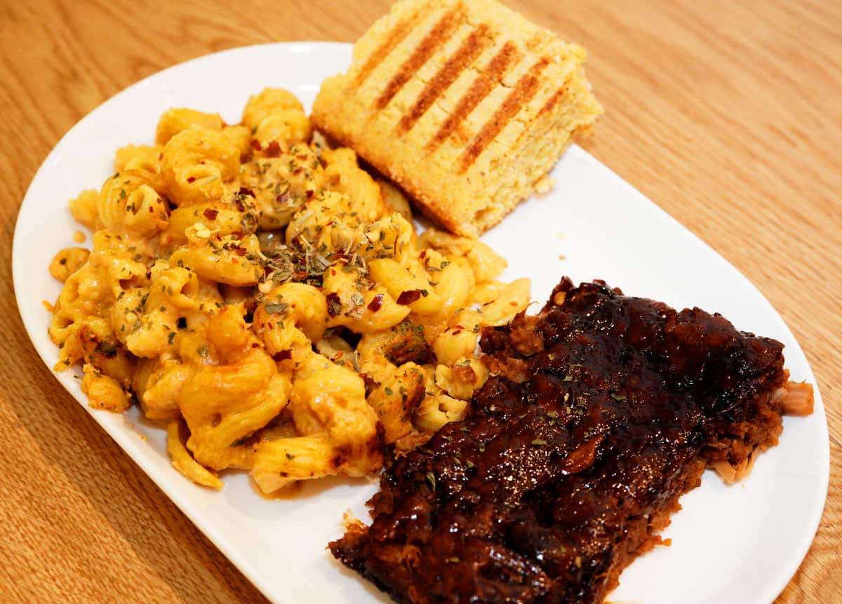 Southern Soul's corn bread, vegan mac and cheese, and jackfruit barbecue ribs.