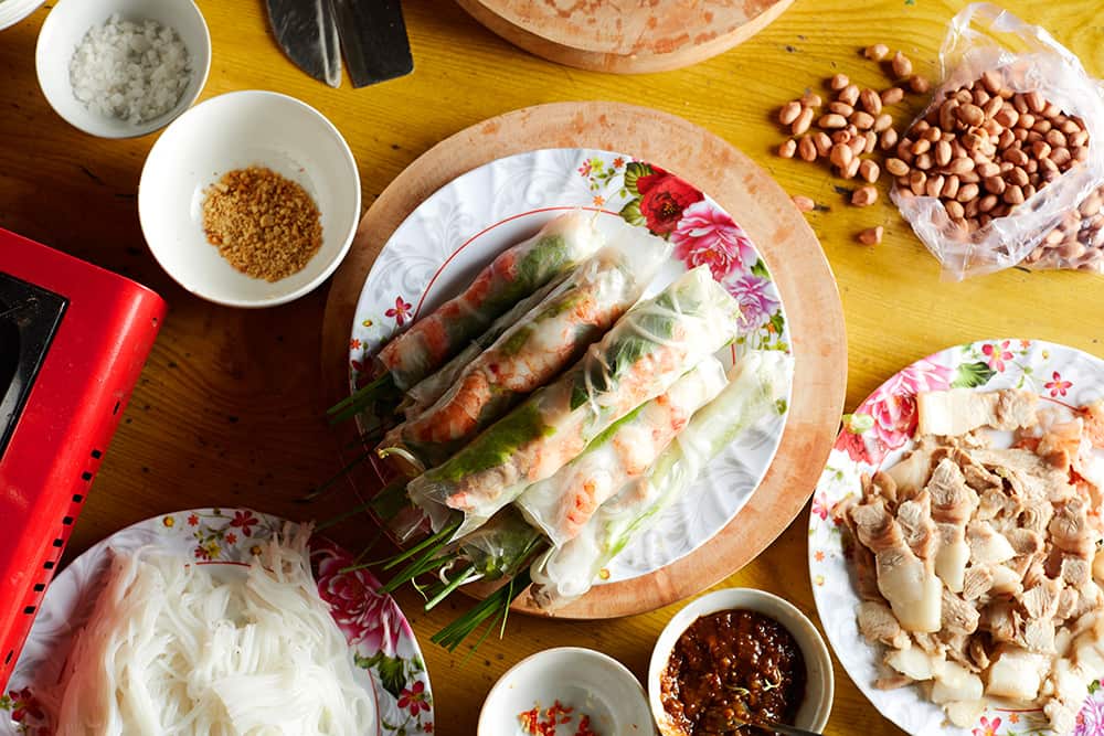 Vietnamese fresh rice paper rolls