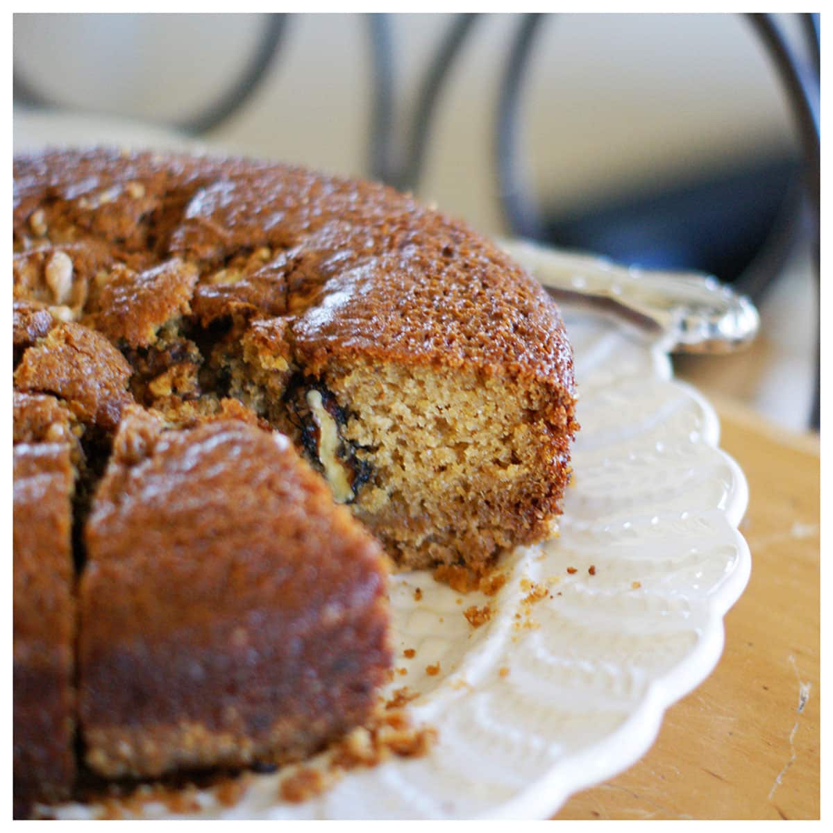 Armenian nutmed cake