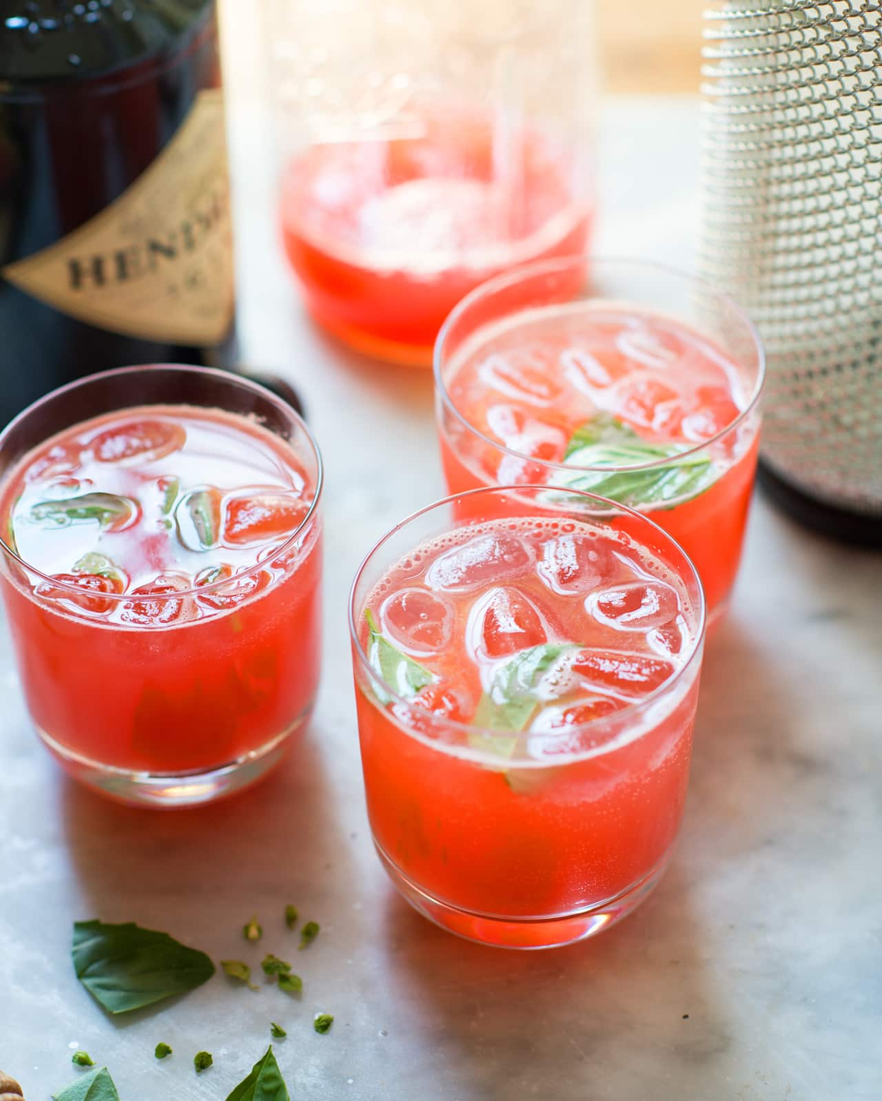 Watermelon and basil gin fizz