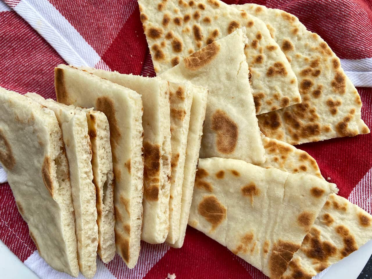 Yoghurt flatbread