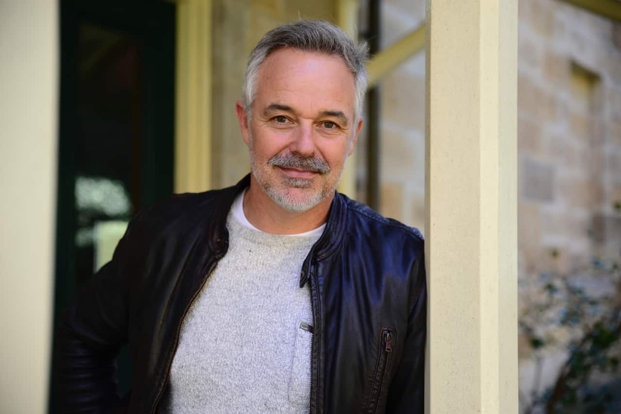 Who do you think you are? - season 11, Cameron Daddo