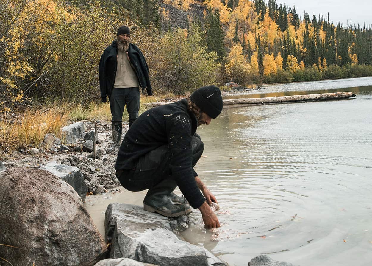 Alone: The Beast season 1 contestants Ben front and Nate