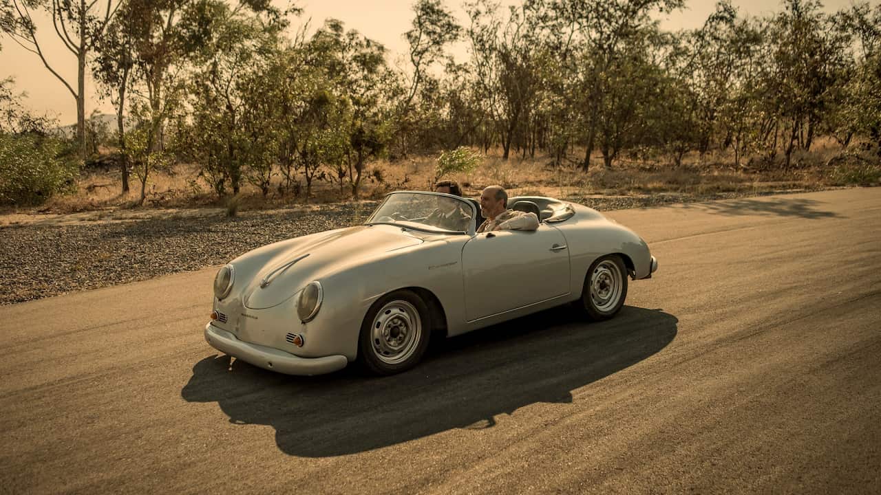 The Cars That Built The World - season 1