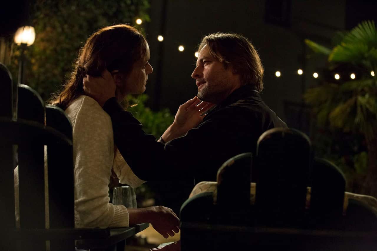 Colony, Sarah Wayne Callies, Josh Holloway