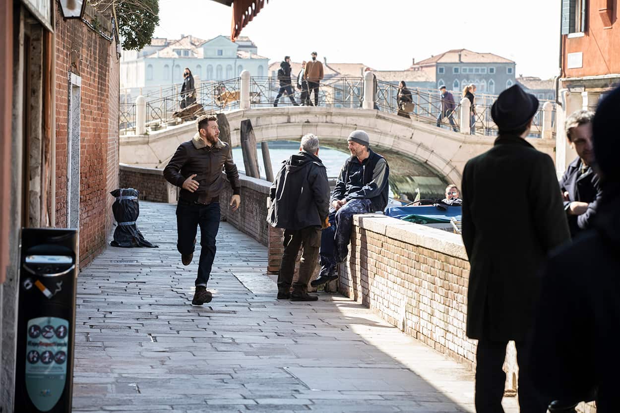 Don't Leave Me, Alessandro Roja