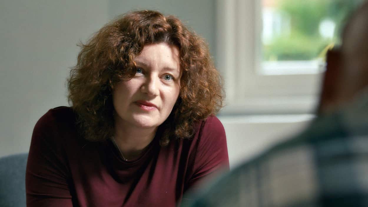 DNA Family Secrets, Professor Turi King - season 1