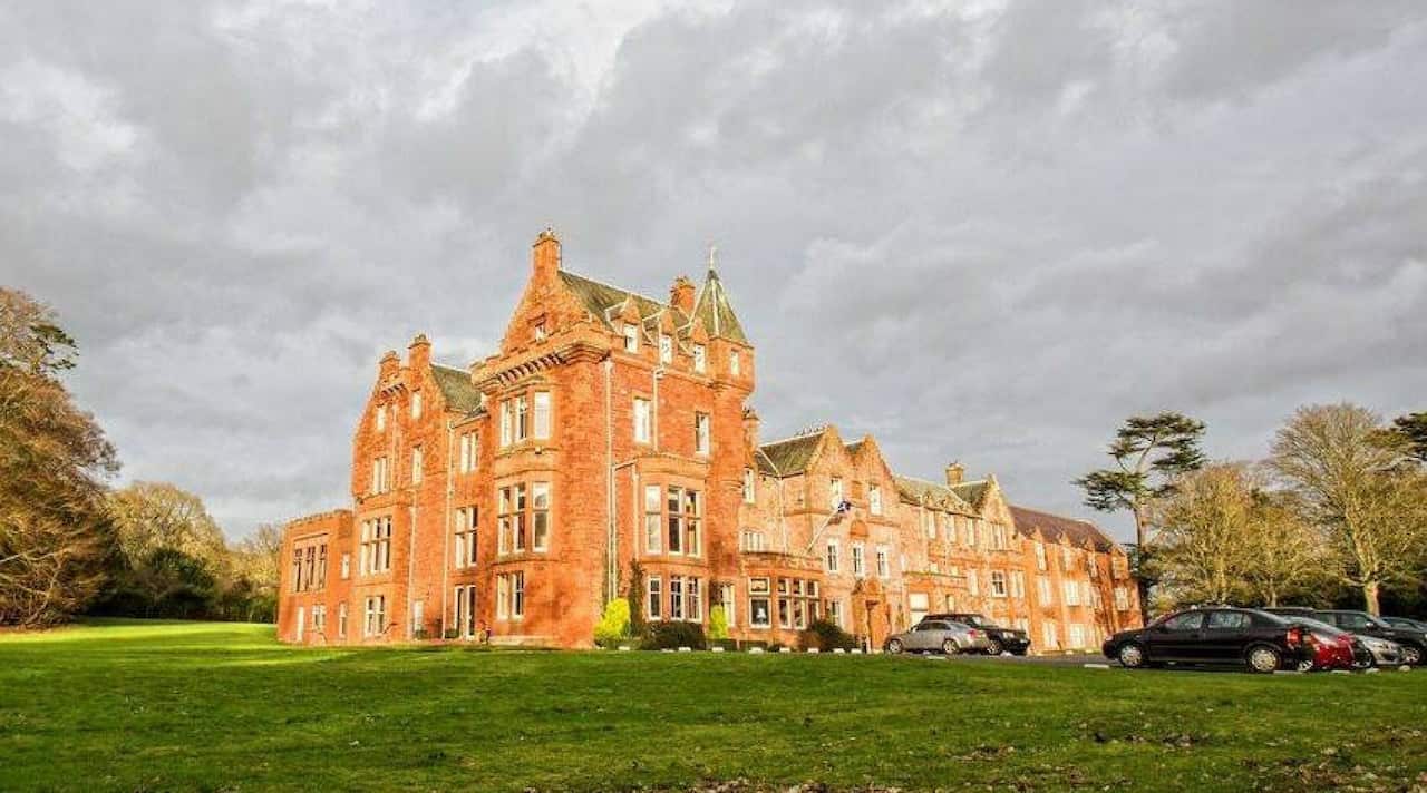 Dryburgh Abbey Hotel