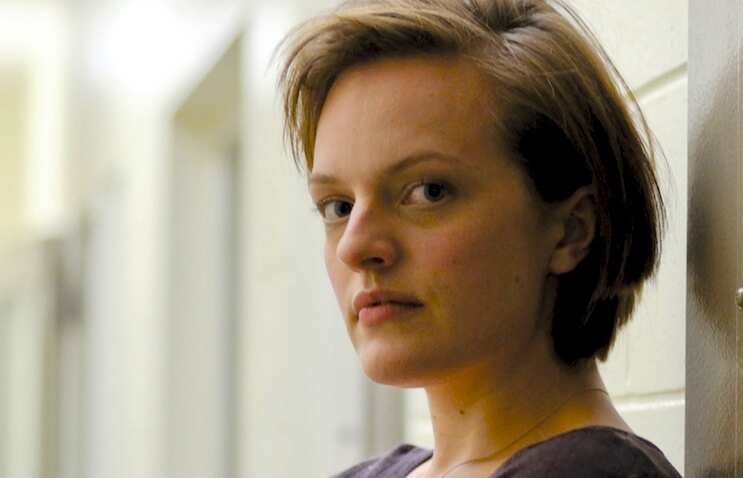 Elisabeth Moss Top Of The Lake